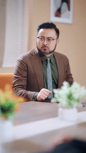 蛇尊大人，我最会暖手了（67集）短剧全集完整版