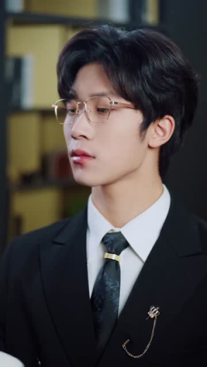 穿成反派炮灰后被老公读心了(59集) 穿成反派炮灰后被老公读心了(59集)好看上头短剧