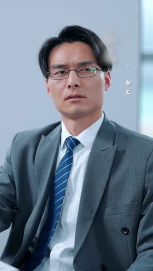 下山小神医,总裁老婆求治疗(82集) 下山小神医,总裁老婆求治疗(82集)热播短剧来袭