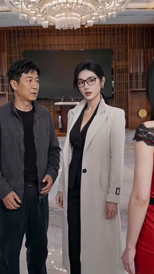 璀璨归来：嫡女执掌商业风云（70集）经典老剧免费看