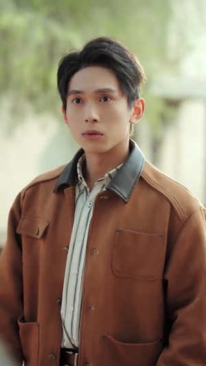 重生1978:我靠返利系统带贤妻走上巅峰(60集) 重生1978:我靠返利系统带贤妻走上巅峰(60集)全季一次看完