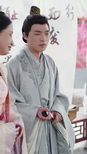 六女背叛后，我觉醒了（80集）经典老剧免费看