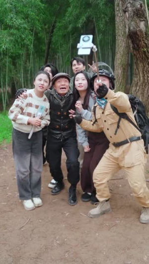 不是，重生成苍蝇这合理吗（83集）最火短剧推荐
