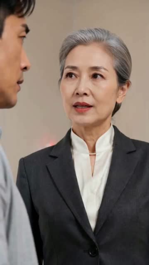 被赶出月子中心后，妈妈替我找回公道（64集）完整版免费观看
