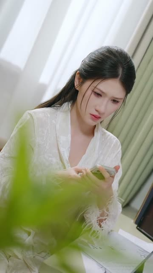 炮灰自救反派偏要独宠我(61集) 炮灰自救反派偏要独宠我(61集)真的太精彩了