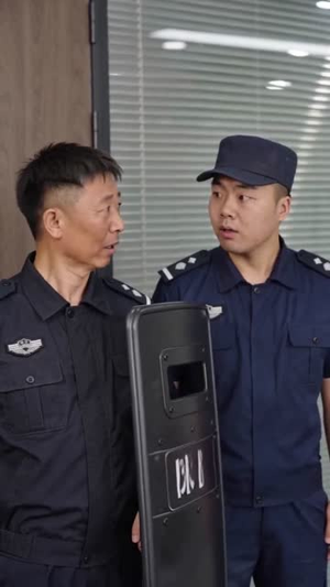 失联二十五年，回归竟成全球巨富（70集）好看的短剧电影