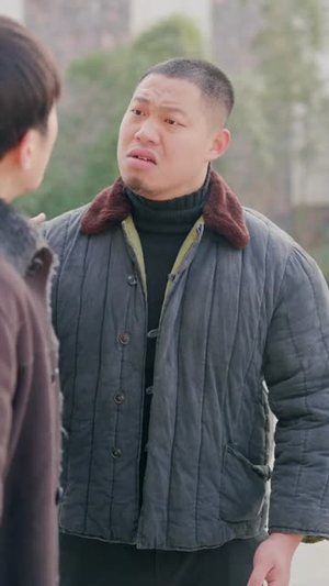 1976:守护妻女我当家(80集) 1976:守护妻女我当家(80集)一起追短剧